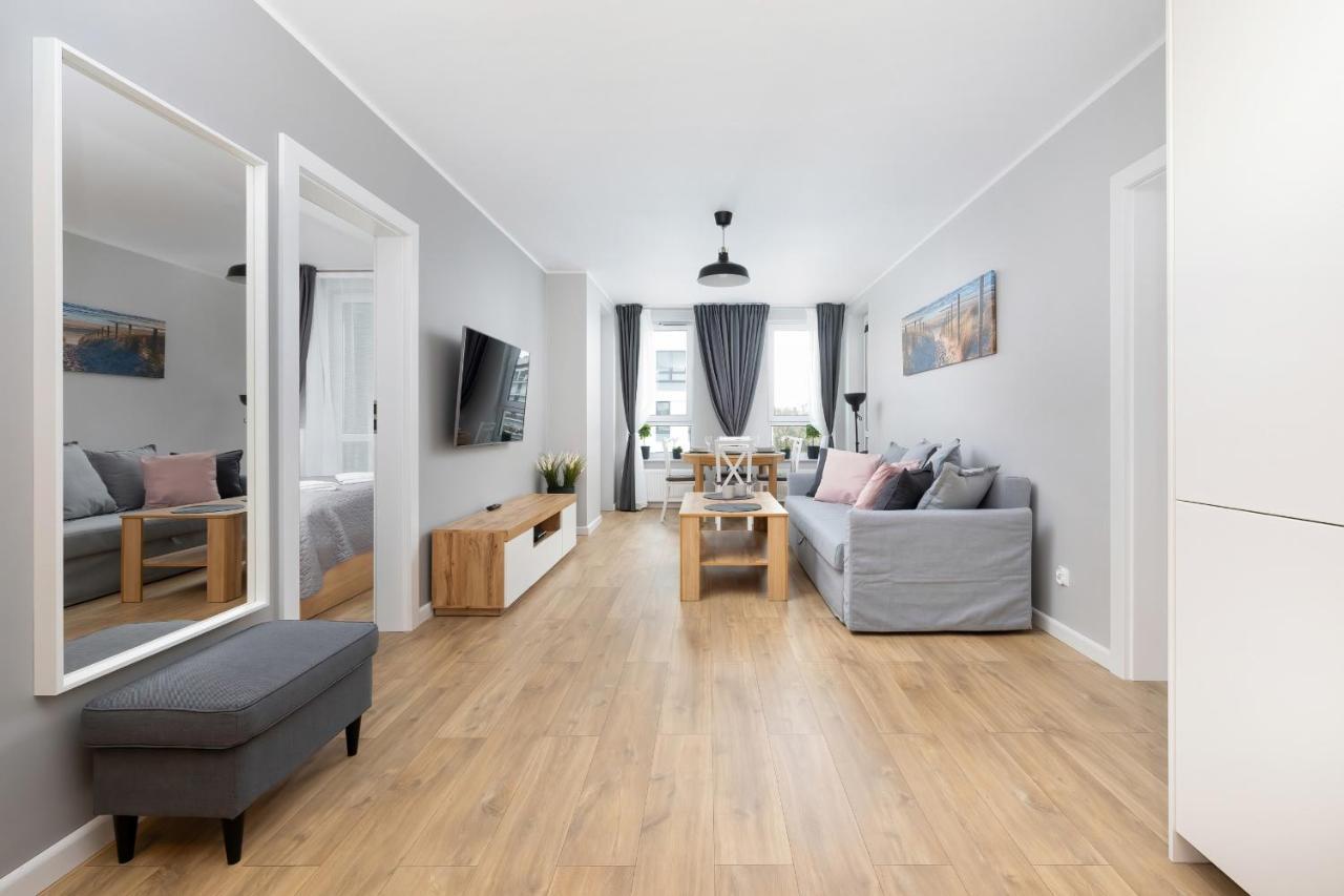 Apartamenty Platany Z Parkingiem By Noclegi Renters Kołobrzeg Exteriör bild