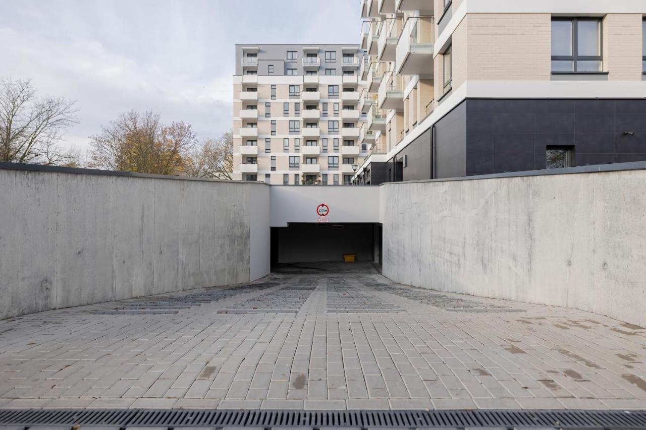 Apartamenty Platany Z Parkingiem By Noclegi Renters Kołobrzeg Exteriör bild