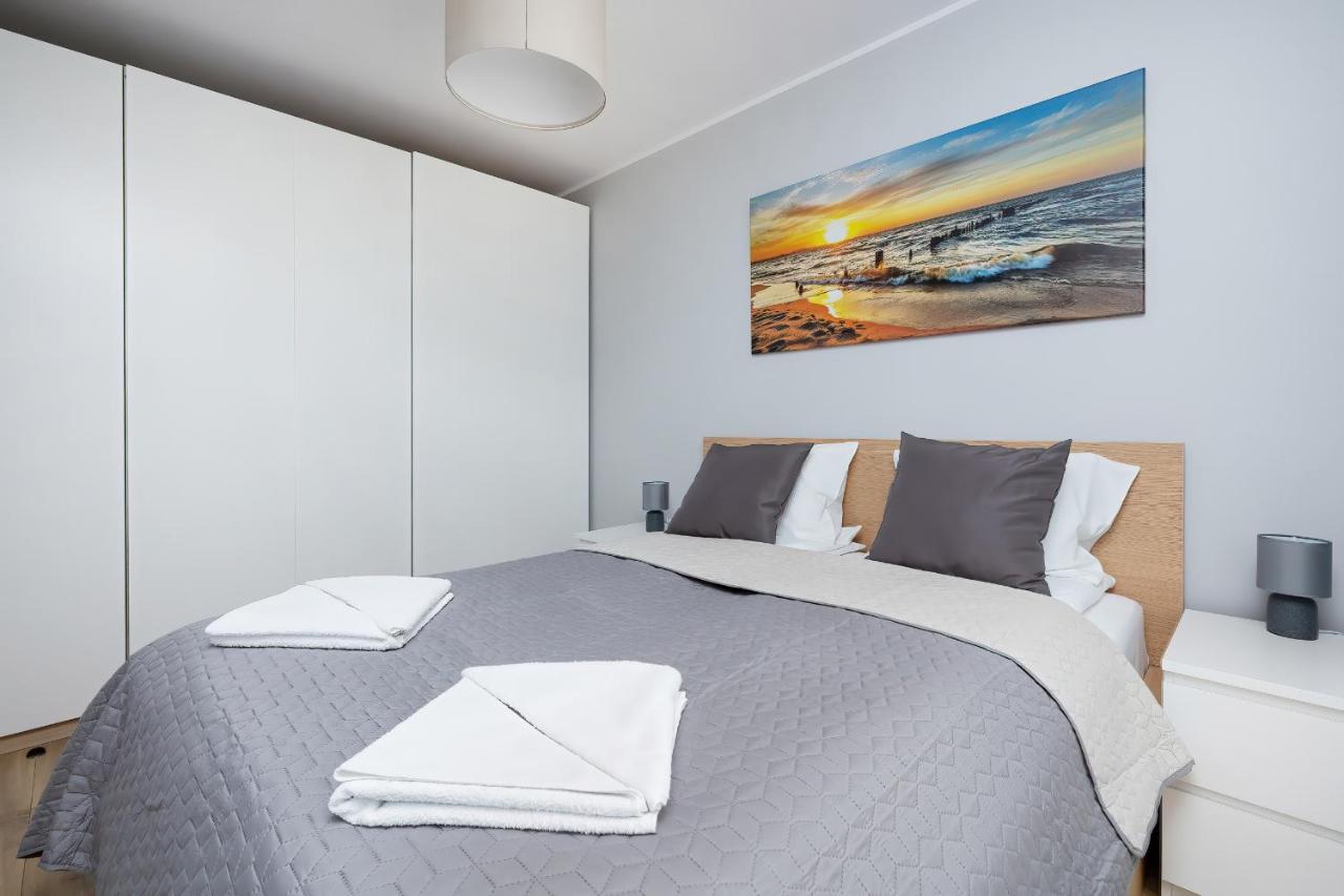 Apartamenty Platany Z Parkingiem By Noclegi Renters Kołobrzeg Exteriör bild