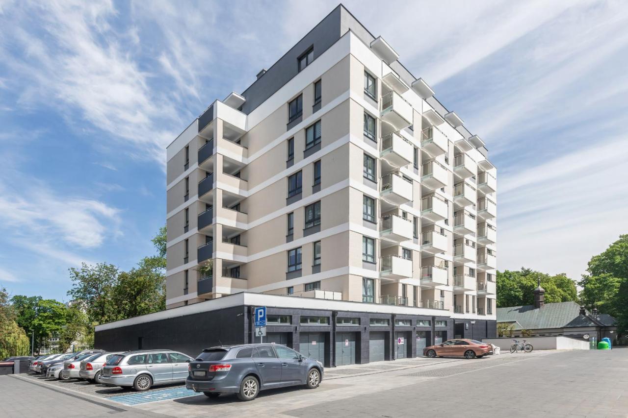 Apartamenty Platany Z Parkingiem By Noclegi Renters Kołobrzeg Exteriör bild