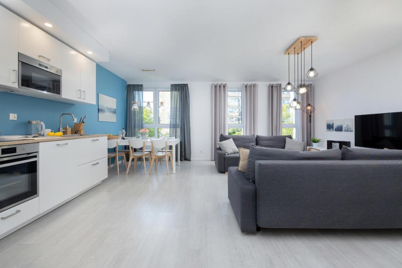 Apartamenty Platany Z Parkingiem By Noclegi Renters Kołobrzeg Exteriör bild