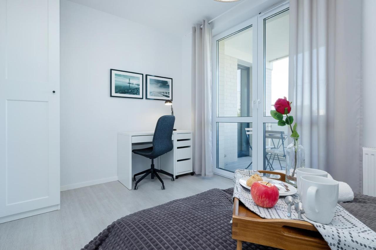 Apartamenty Platany Z Parkingiem By Noclegi Renters Kołobrzeg Exteriör bild