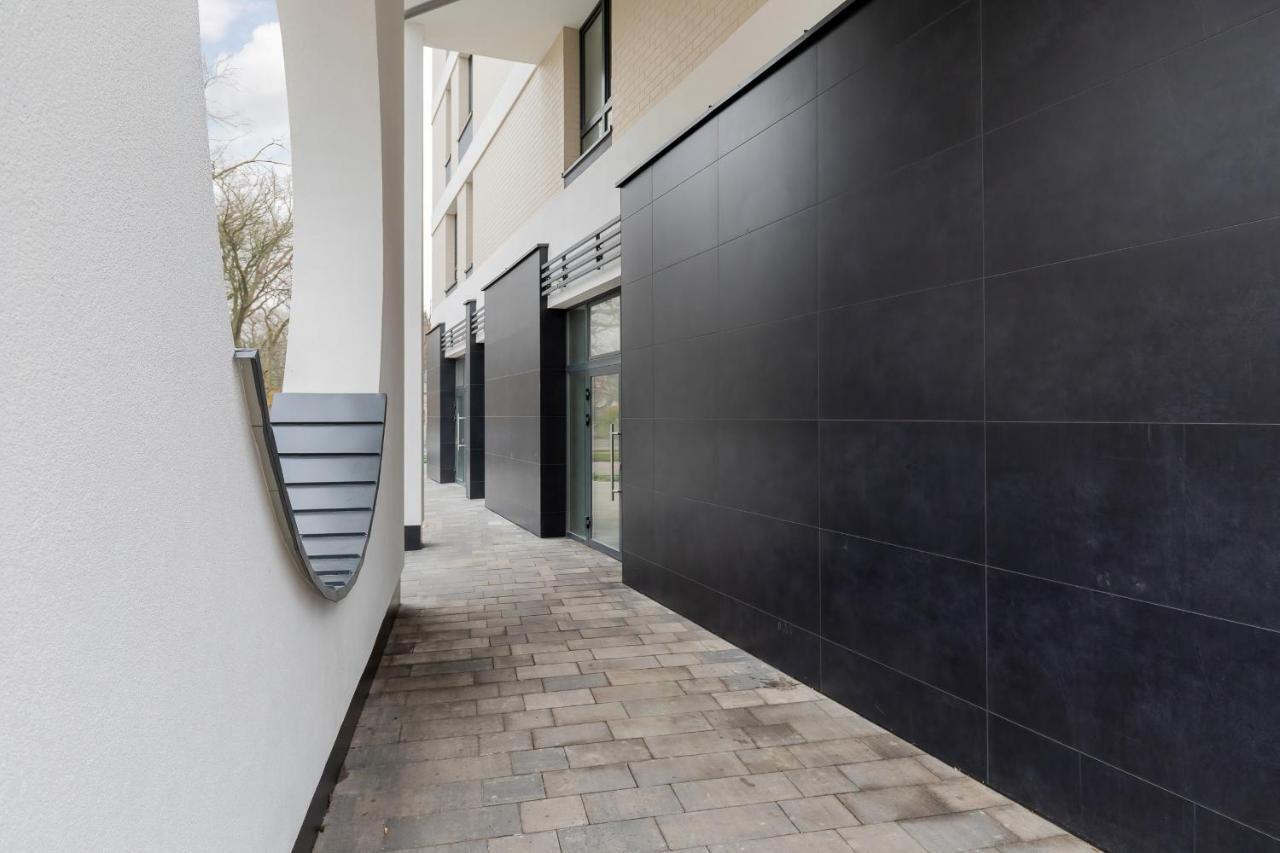 Apartamenty Platany Z Parkingiem By Noclegi Renters Kołobrzeg Exteriör bild